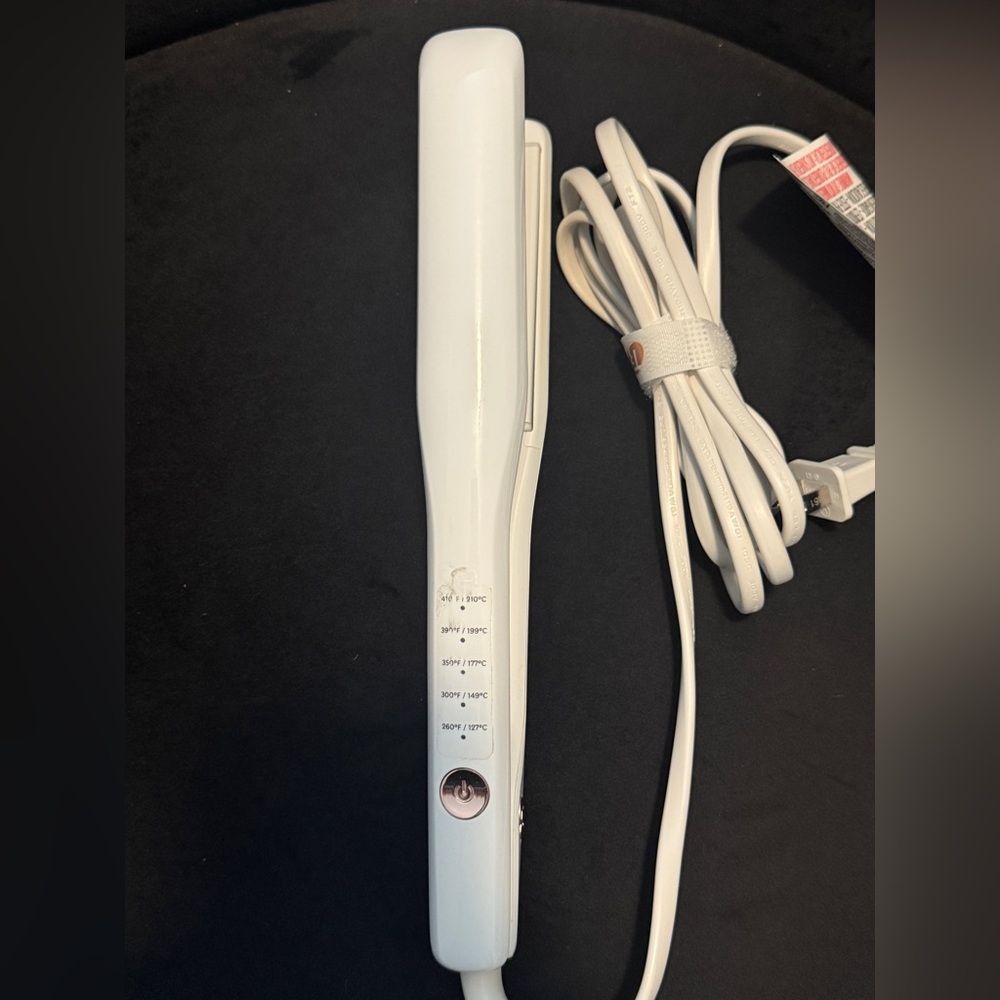 T3 Micro SinglePass Ceramic Flat Iron White Hair Straightener Model 77570 1”